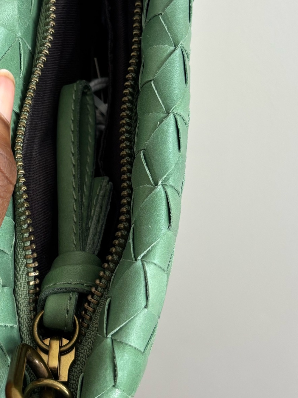 Madewell The Puff Crossbody Bag in Basil NWT - Picture 6 of 11